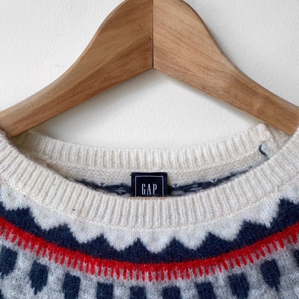Pullover Sweater - Picture 2 of 3